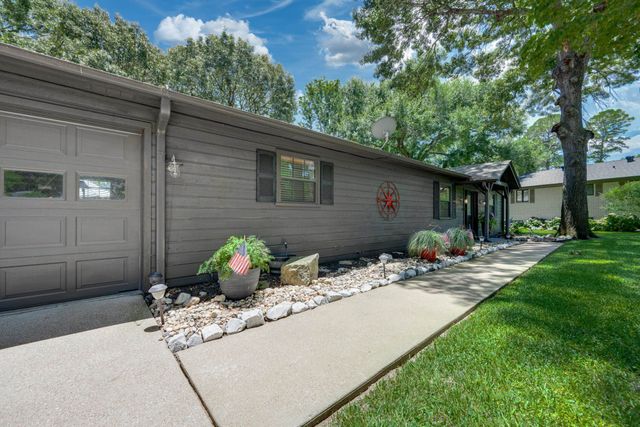 23258 Edgewater Dr, Frankston, TX 75763