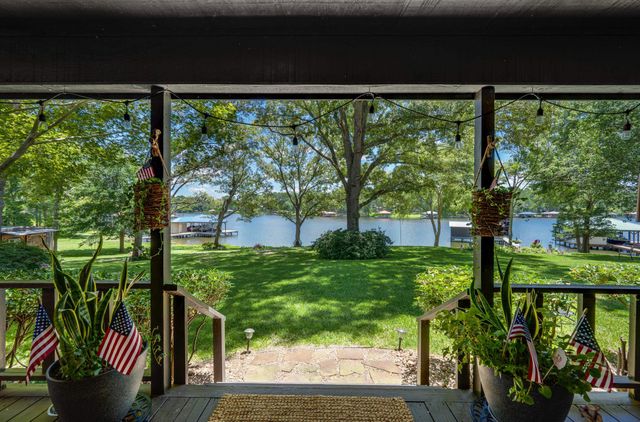 23258 Edgewater Dr, Frankston, TX 75763