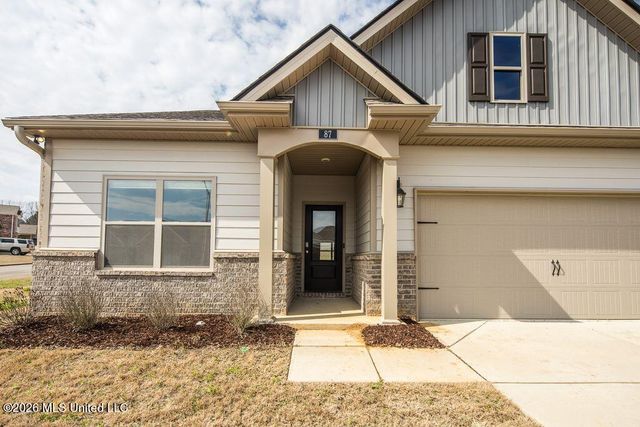 87 Banks Boulevard, Byhalia, MS 38611