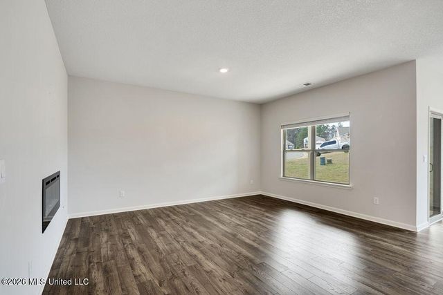 87 Banks Boulevard, Byhalia, MS 38611