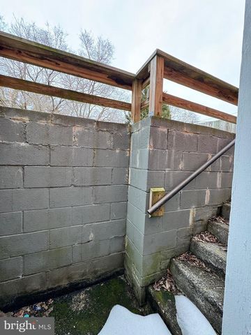 1000 COLUMBIA RD, Hagerstown, MD 21742