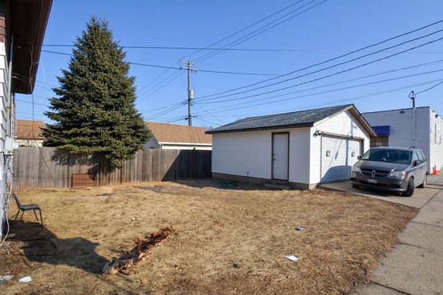 3402 N 36th STREET, Milwaukee, WI 53216
