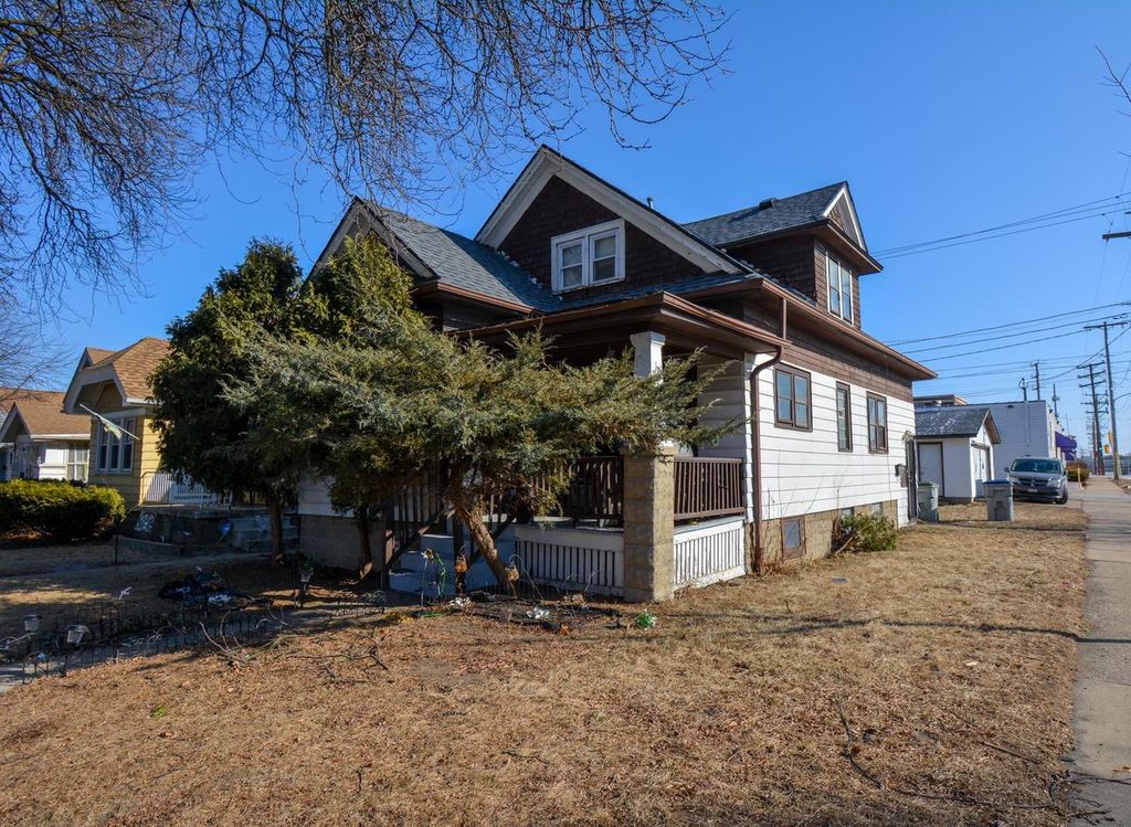 3402 N 36th STREET, Milwaukee, WI 53216