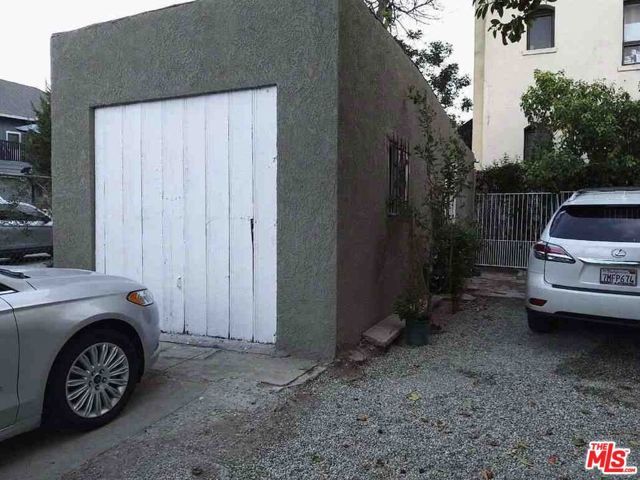 1981 Estrella Avenue, Los Angeles, CA 90007