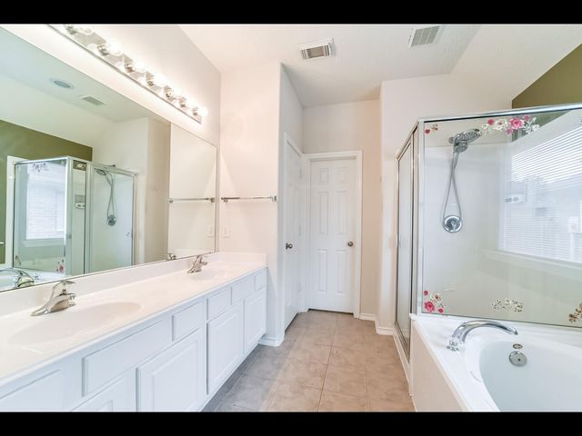 22868 Lantern Hills Drive, Kingwood, TX 77339