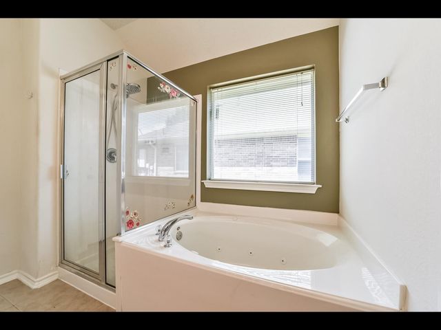 22868 Lantern Hills Drive, Kingwood, TX 77339