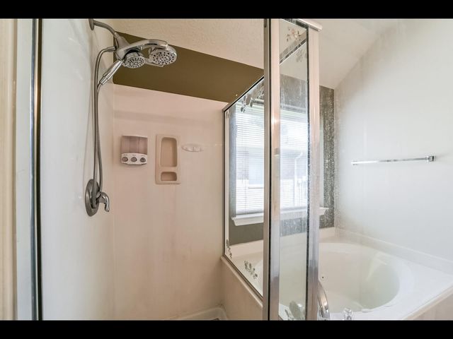 22868 Lantern Hills Drive, Kingwood, TX 77339