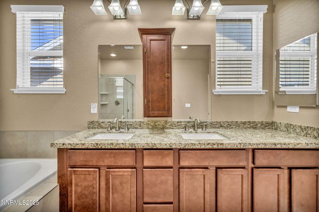 1211 W Cottage Loop, Gardnerville, NV 89460