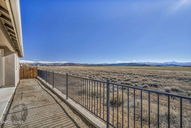 1211 W Cottage Loop, Gardnerville, NV 89460
