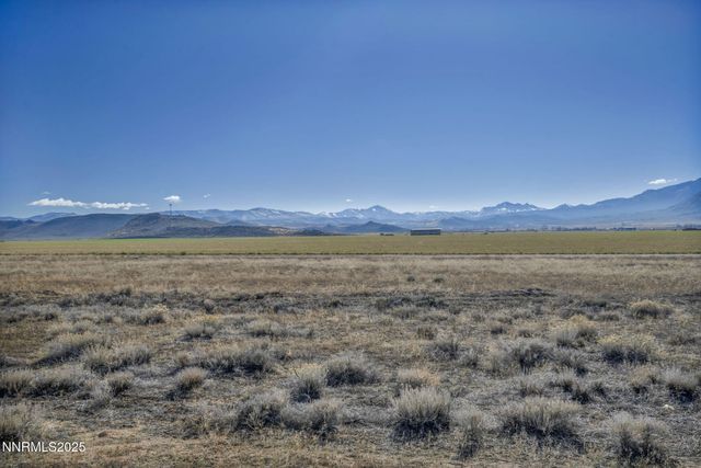 1211 W Cottage Loop, Gardnerville, NV 89460