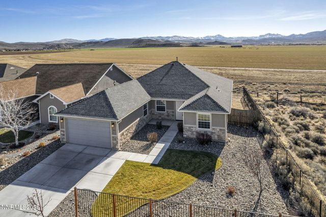 1211 W Cottage Loop, Gardnerville, NV 89460