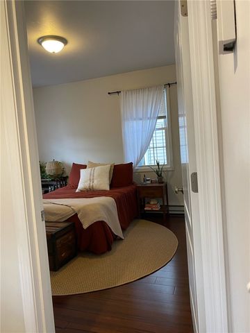 58 Sutton Street 5, Providence, RI 02903