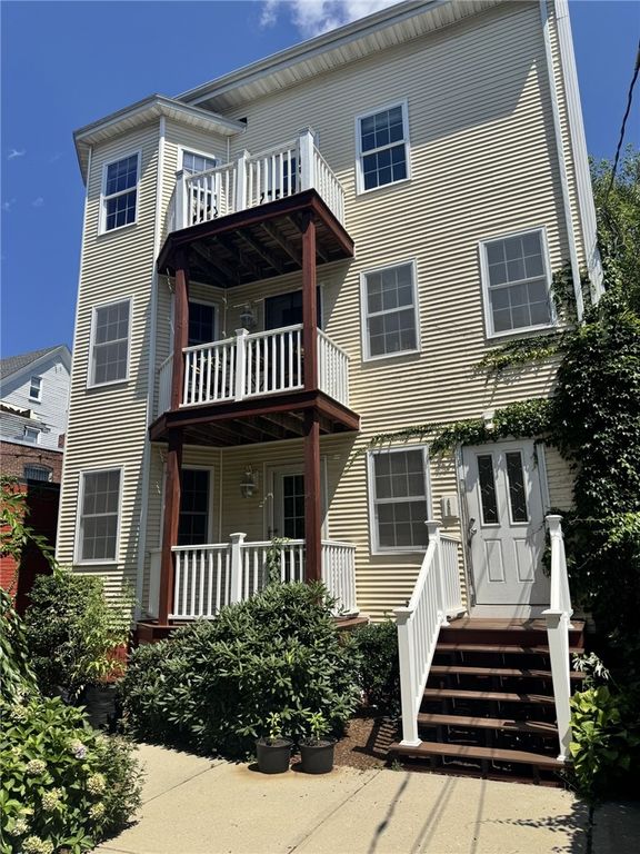 58 Sutton Street 5, Providence, RI 02903