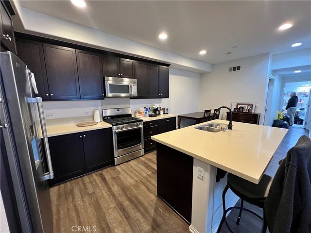 595 Orlando Court, Upland, CA 91786