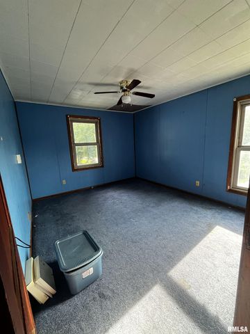 2824 S 16TH Street, Springfield, IL 62703