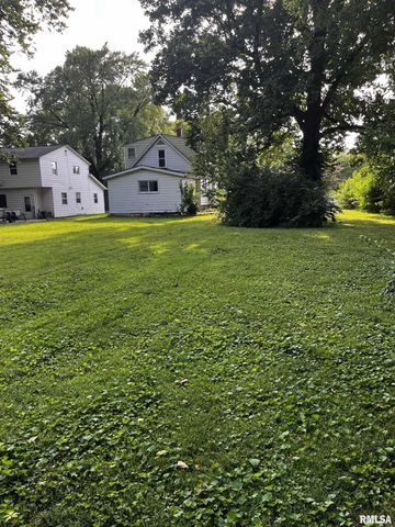 2824 S 16TH Street, Springfield, IL 62703