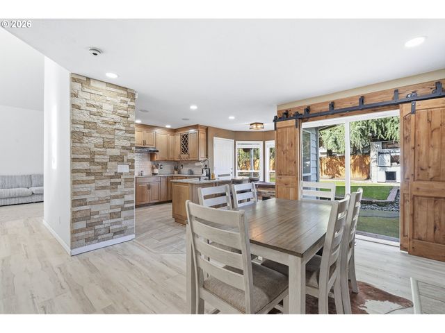 23295 Sw CASCADE Pl, Sherwood, OR 97140