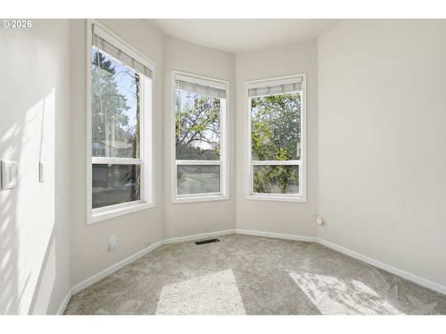 23295 Sw CASCADE Pl, Sherwood, OR 97140