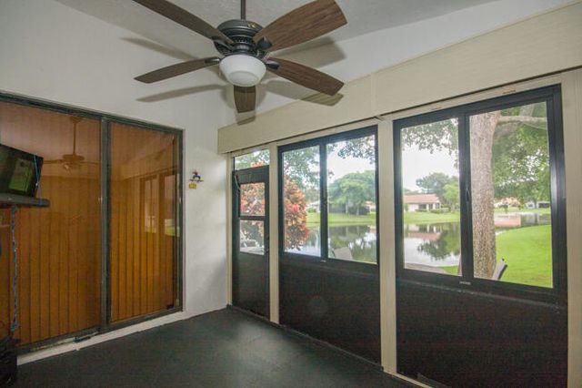 4907 Boxwood Circle, Boynton Beach, FL 33436