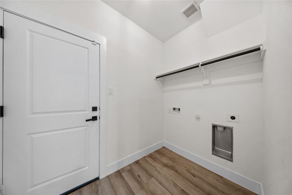 1829 Galveston Street, Grand Prairie, TX 75051 — photo 4