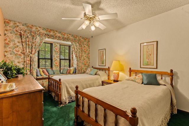 3920 Morningside Drive, Paris, TX 75462