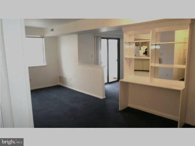 4801 GINA CT, Voorhees, NJ 08043