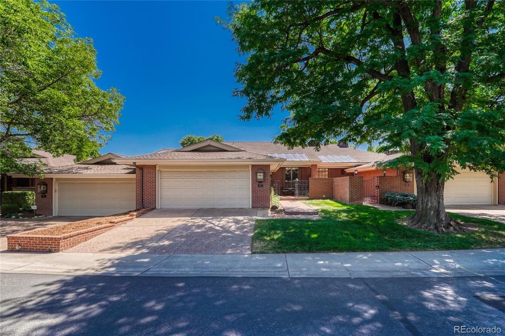 2800 S University Boulevard 11, Denver, CO 80210