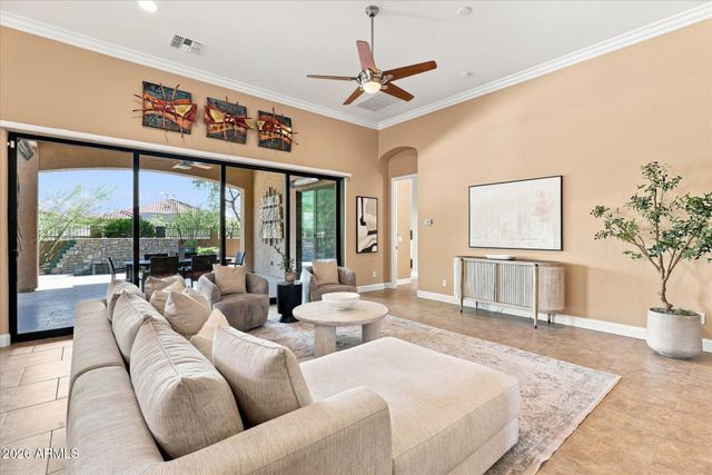 8437 E LOCKWOOD Street, Mesa, AZ 85207