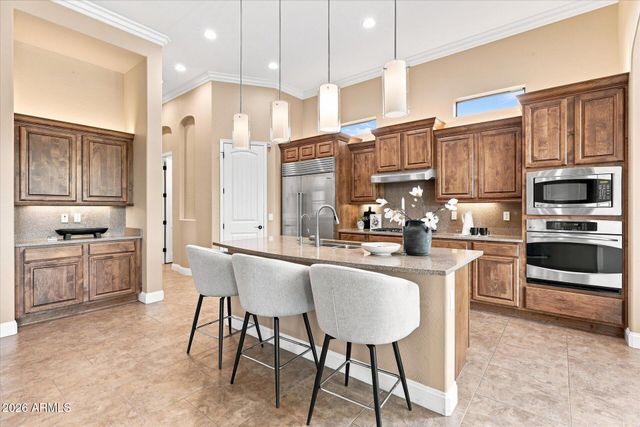 8437 E LOCKWOOD Street, Mesa, AZ 85207