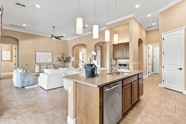 8437 E LOCKWOOD Street, Mesa, AZ 85207