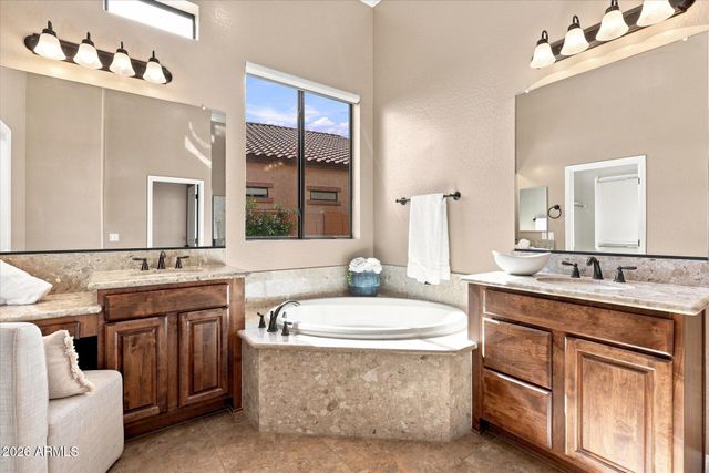 8437 E LOCKWOOD Street, Mesa, AZ 85207