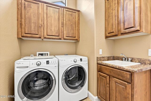 8437 E LOCKWOOD Street, Mesa, AZ 85207