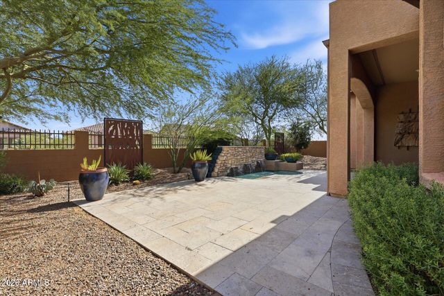 8437 E LOCKWOOD Street, Mesa, AZ 85207