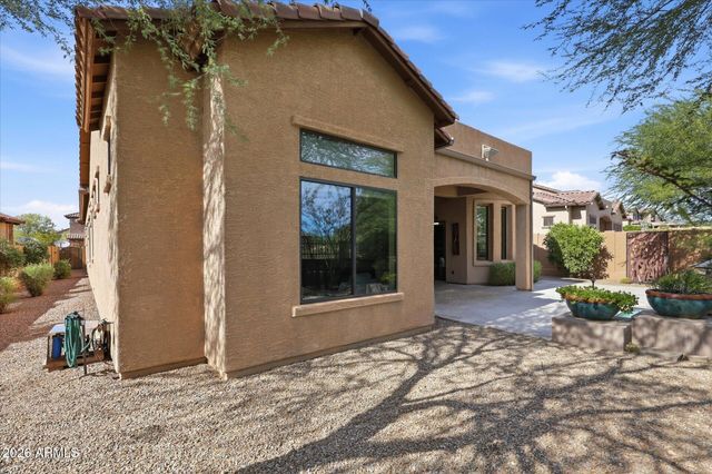 8437 E LOCKWOOD Street, Mesa, AZ 85207