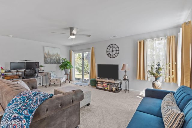 1730 E Coronado Avenue SE, Bolivia, NC 28422