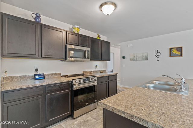 1730 E Coronado Avenue SE, Bolivia, NC 28422