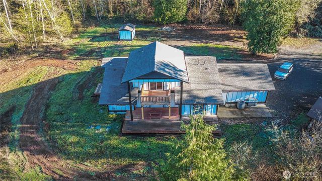 241 Oxbow Lake Ln, Toledo, WA 98591