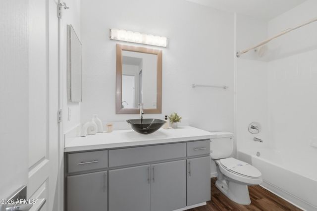 5302 E VAN BUREN Street 3057, Phoenix, AZ 85008