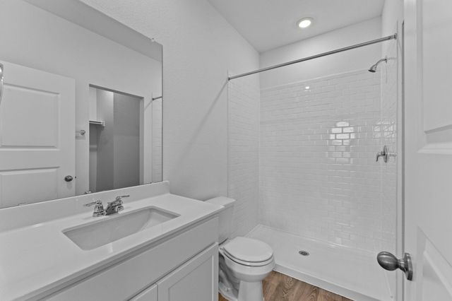 181 B HARRISON XING, Uhland, TX 78640