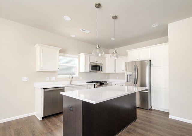 6406 Prairie Wood Drive, Mcfarland, WI 53558