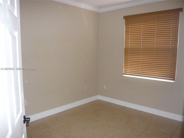 14331 SW 9th St, Miami, FL 33184