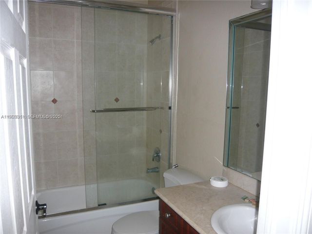 14331 SW 9th St, Miami, FL 33184