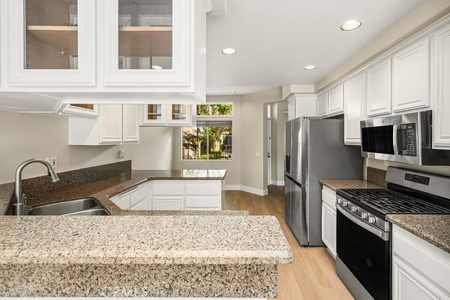 100 Stoney Pointe, Laguna Niguel, CA 92677