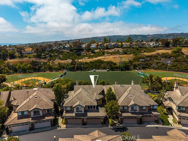 100 Stoney Pointe, Laguna Niguel, CA 92677