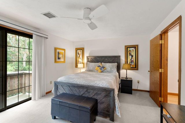 195 Falmouth Road APT 10A, Mashpee, MA 02649