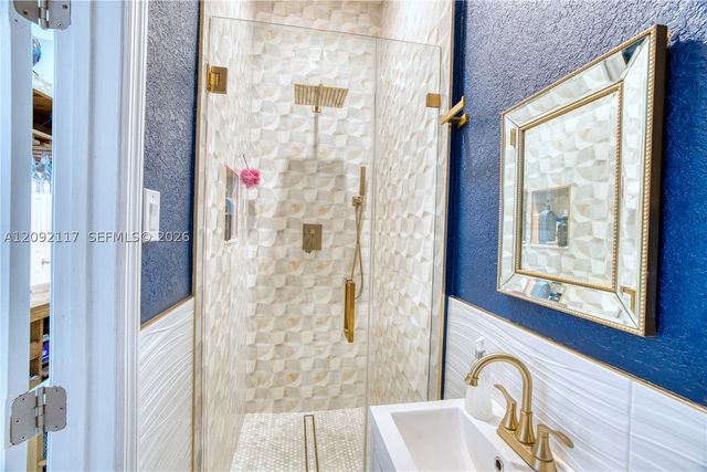 279 Springfield Dr, West Palm Beach, FL 33415