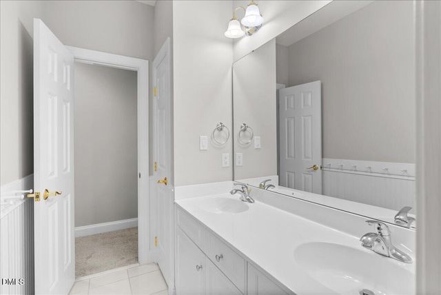 1609 Heritage Club Avenue, Wake Forest, NC 27587