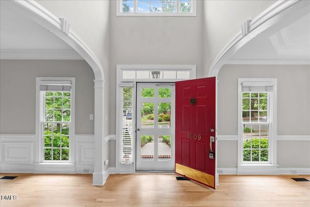1609 Heritage Club Avenue, Wake Forest, NC 27587