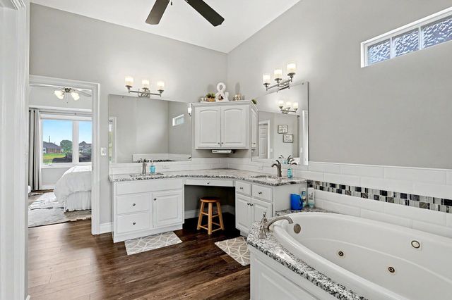 150 S Blue Bells Ct, Garden Plain, KS 67050