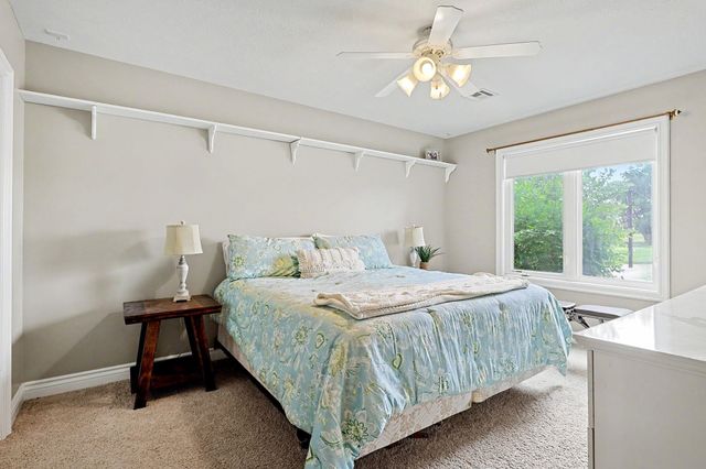 150 S Blue Bells Ct, Garden Plain, KS 67050